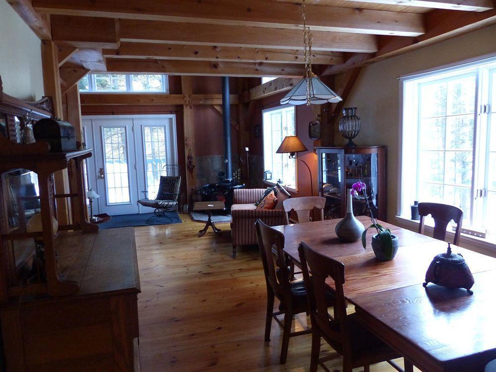 Gite Le Roupillon B&B Mont-Tremblant Ngoại thất bức ảnh